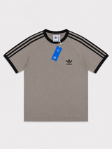 AD BROWN TEE SIDE LOGO