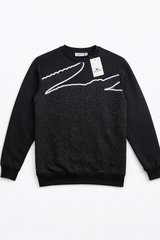 LACT BLACK SWEATSHIRT